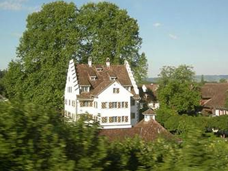 Hauptsitz DMW - Schloss Knonau